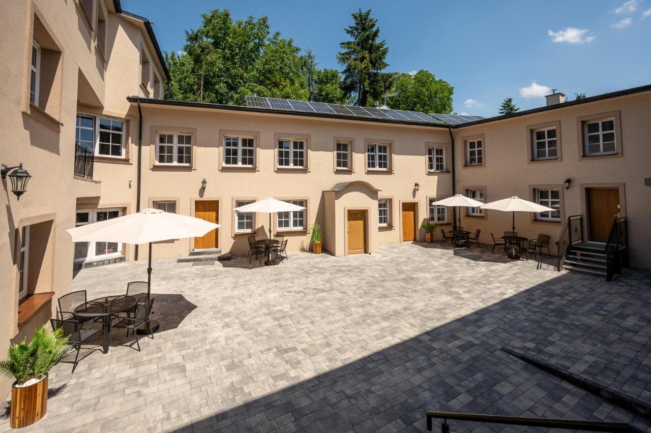 ריבניק Central Platinum Apartments 8 מראה חיצוני תמונה