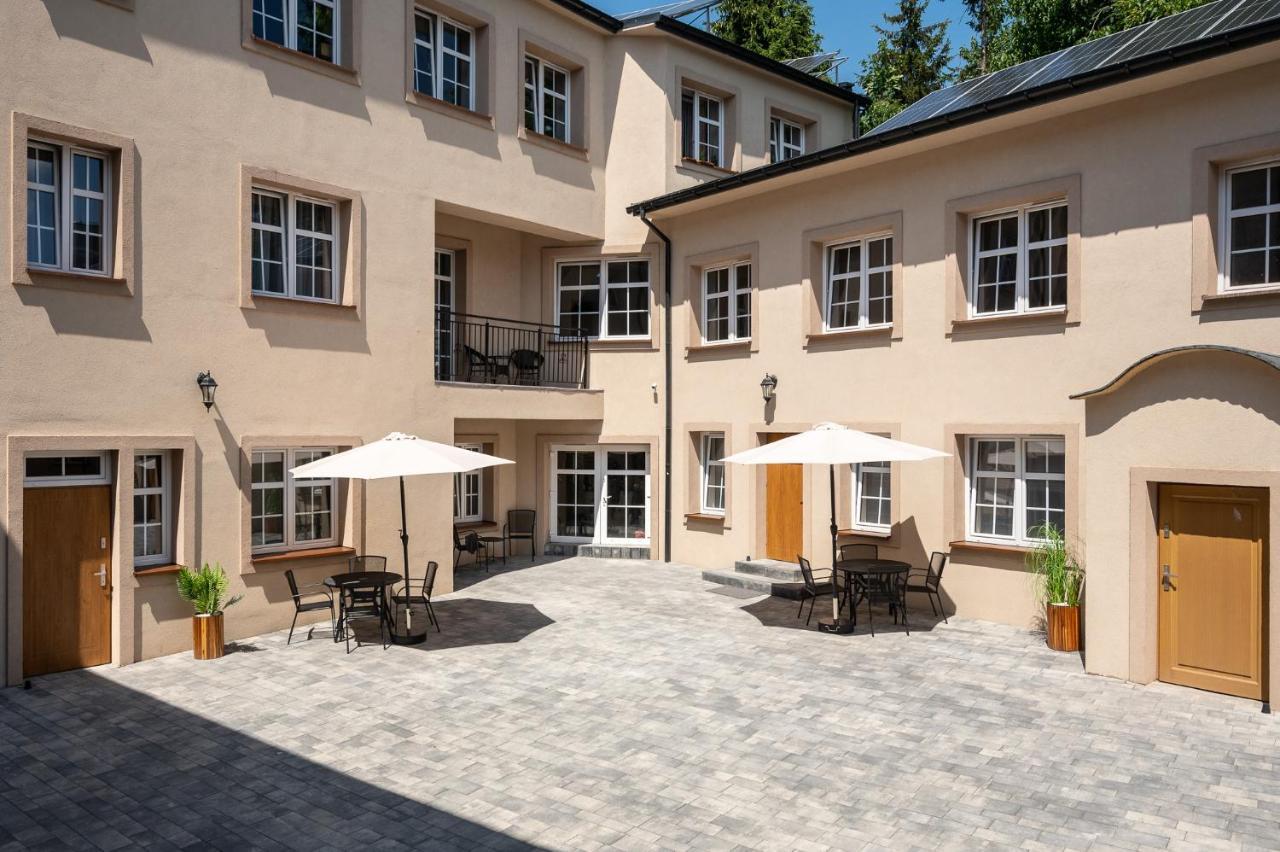 ריבניק Central Platinum Apartments 8 מראה חיצוני תמונה