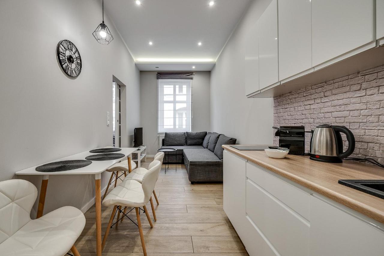 ריבניק Central Platinum Apartments 8 מראה חיצוני תמונה